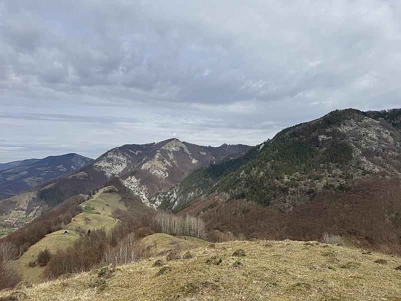 Traseul 4 - Modolești - Lacul Iezerul Ighiel